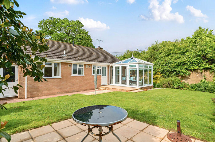 2 Bedroom Bungalow For Sale In Apple Drive, Willand, Devon, EX15