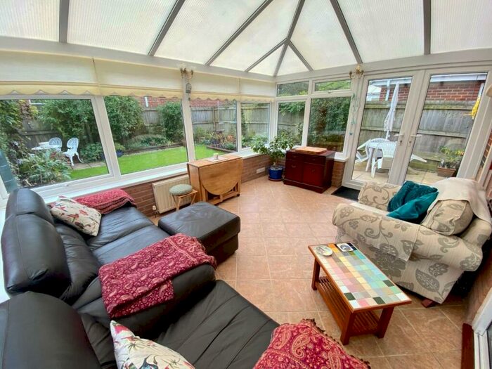 5 Bedroom Detached House For Sale In Clarke Close, Uffculme, Cullompton, Devon, EX15