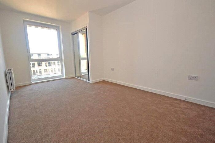 2 Bedroom Apartment To Rent In Watson Heights, Chelmsford, CM1