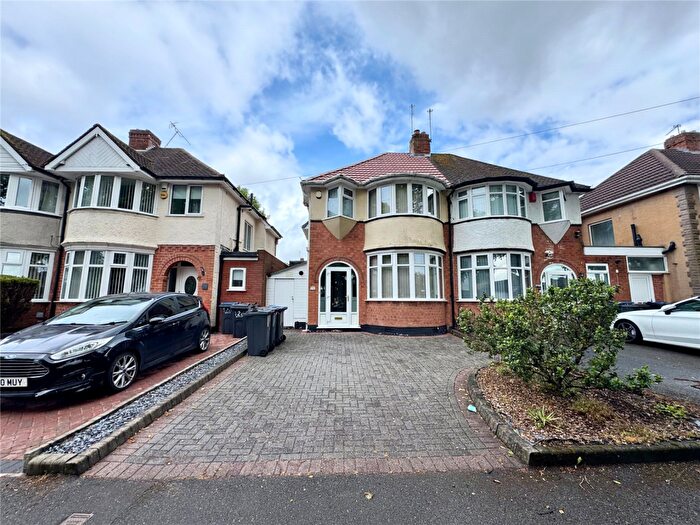 3 Bedroom House To Rent In Elmay Road, Sheldon, B26