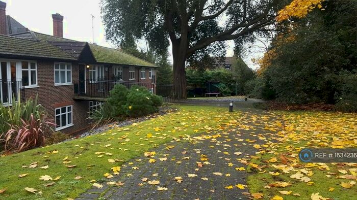 1 Bedroom Flat To Rent In Chislehurst, Chislehurst, BR1