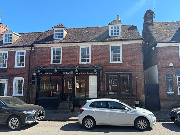 Terraced House For Sale In High Street, Lenham, Maidstone, Kent, ME17