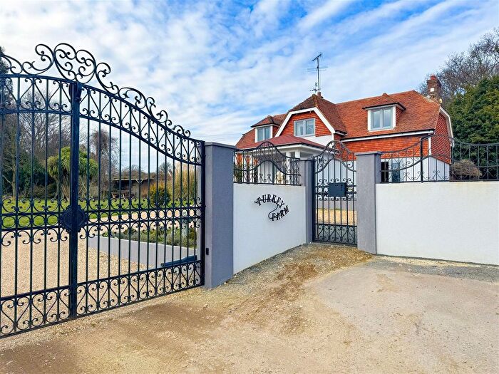 4 Bedroom Detached House For Sale In St. Marys Lane, Bexhill-On-Sea, TN39