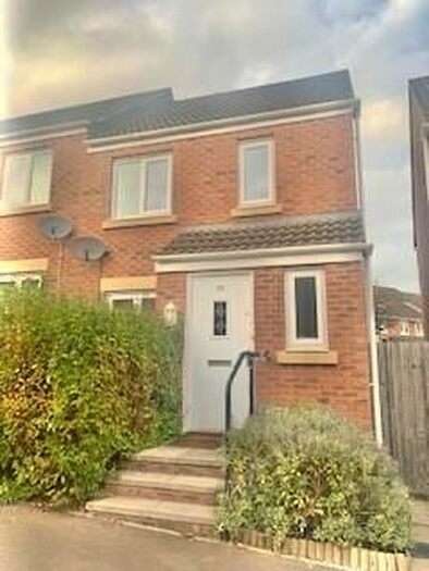 2 Bedroom End Of Terrace House To Rent In Wylington Road, Frampton Cotterell, Bristol, BS36