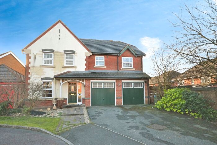 5 Bedroom Detached House To Rent In Walnut Grove, St Helens, WA9