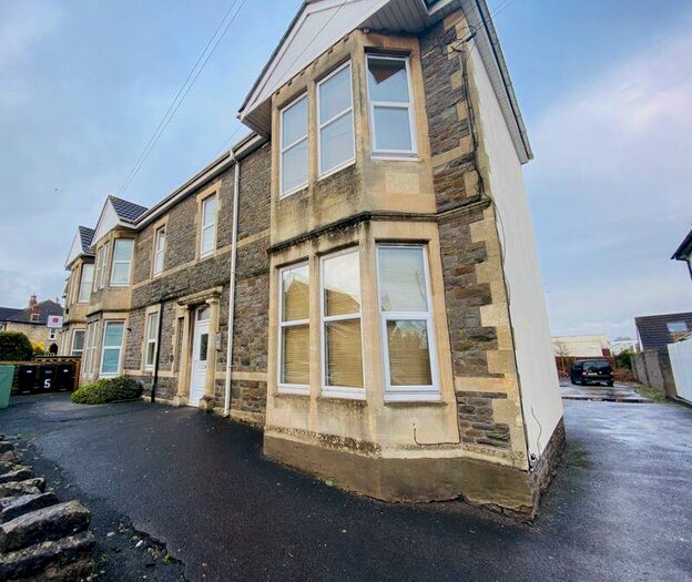 1 Bedroom Flat To Rent In Charlton Road, Keynsham, Bristol, BS31