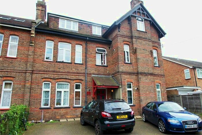 1 Bedroom Flat To Rent In Park Road, Watford, WD17