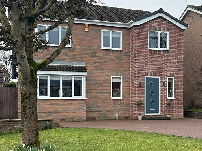 4 Bedroom Detached House For Sale In Longedge Rise, Wingerworth, Chesterfield, S42