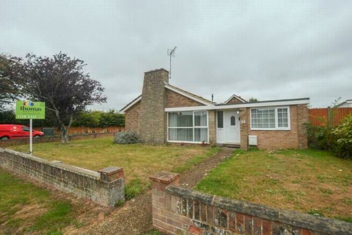 3 Bedroom Detached Bungalow To Rent In Grace Meadow, Whitfield, CT16