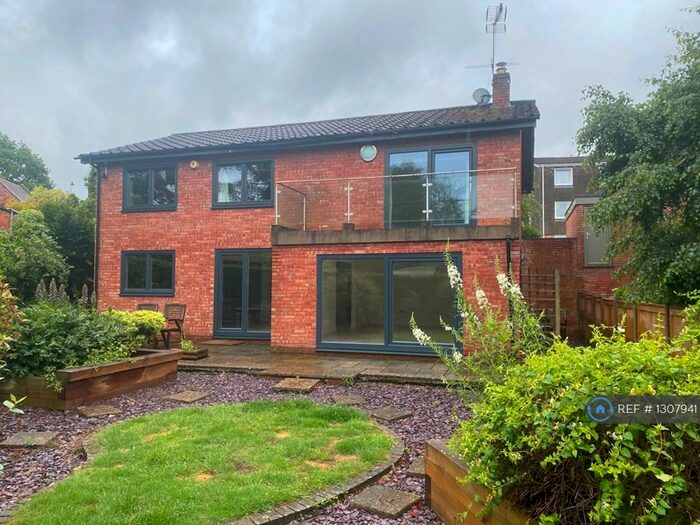 5 Bedroom Detached House To Rent In Verdon Place, Barford, Warwick, CV35