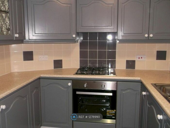 2 Bedroom Bungalow To Rent In Malvern Road, Mablethorpe LN12
