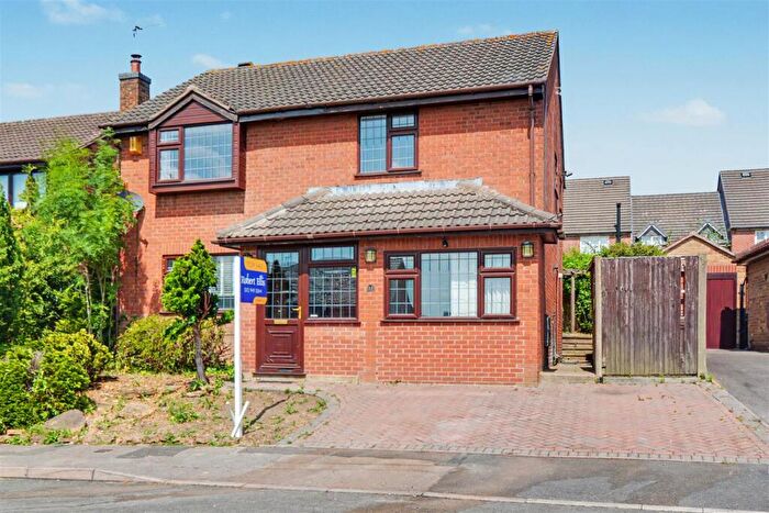 4 Bedroom Detached House For Sale In Glendon Street, Stanley Common, Derbyshire, DE7