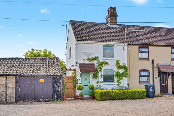 3 Bedroom Terraced House For Sale In East Fen Common, Soham, CB7