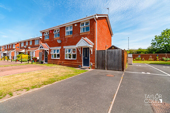 2 Bedroom Semi-Detached House For Sale In Exeter Drive, Tamworth, B79
