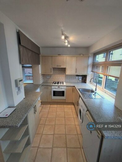 3 Bedroom Terraced House To Rent In Main Street, Keyworth, Nottingham, NG12