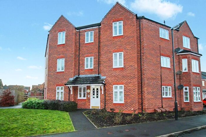 2 Bedroom Flat To Rent In Royal Meadow Way, Sutton Coldfield, B74
