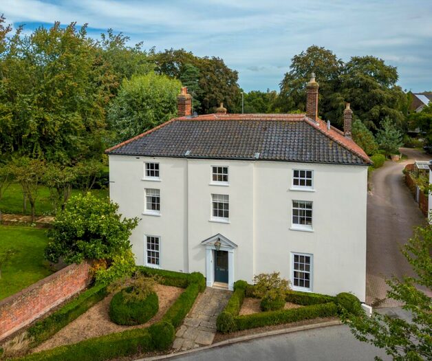 7 Bedroom Detached House For Sale In Mill Street, Buxton, Norfolk, NR10
