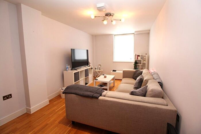 1 Bedroom Apartment To Rent In Radford Way, CM12