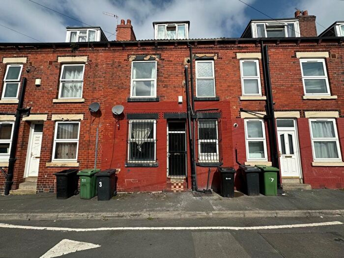 2 Bedroom Terraced House To Rent In Glensdale Road, Leeds, West Yorkshire, LS9