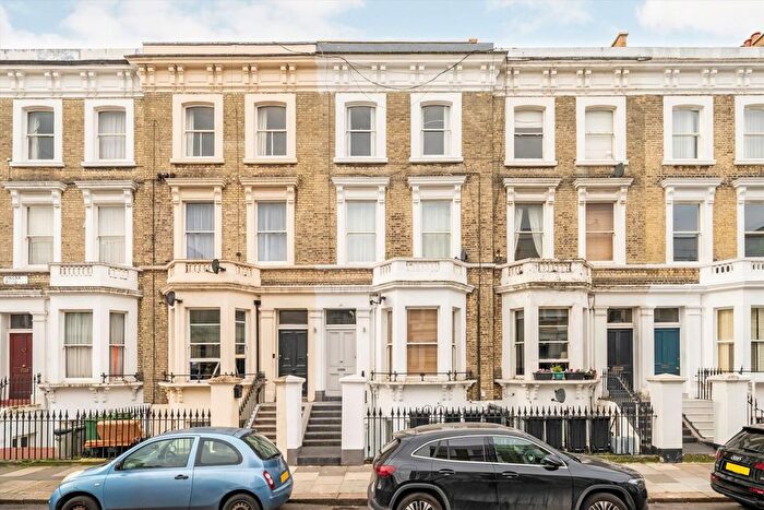 3 Bedroom Flat For Sale In Ongar Road, Fulham, SW6