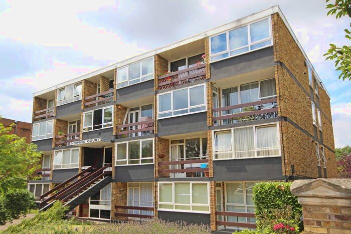 Studio To Rent In Arlington Road, Twickenham TW1