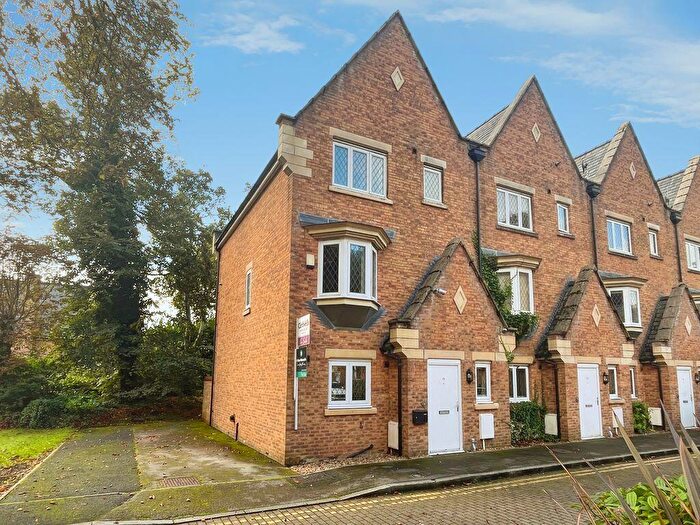 4 Bedroom Town House For Sale In Reeceton Gardens, Heaton, BL1