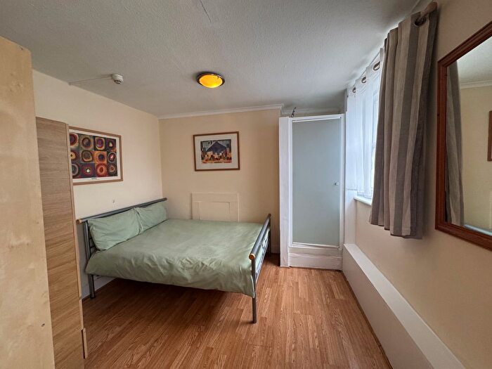 1 Bedroom Flat To Rent In Oakley Street, London, SW3