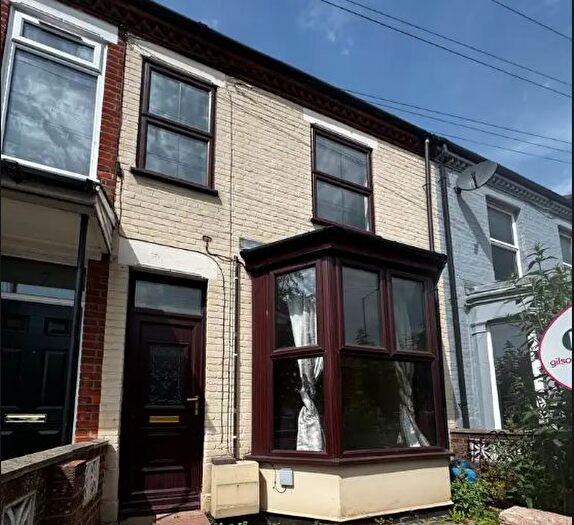 4 Bedroom Terraced House For Sale In Angel Road, Norwich, Norfolk, NR3