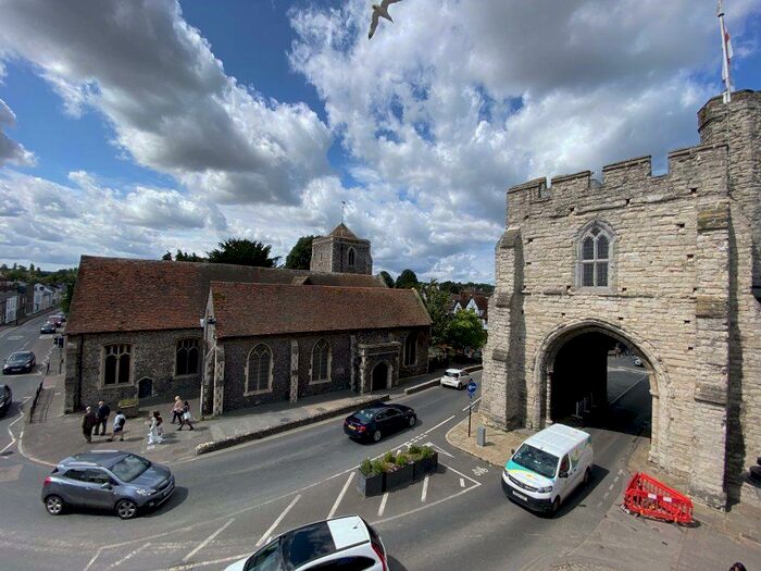 1 Bedroom Flat To Rent In The Barrett Building, CT1