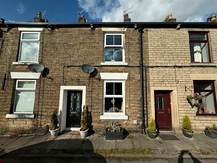 3 Bedroom Terraced House For Sale In Hayfield Road, Birch Vale, High Peak, SK22