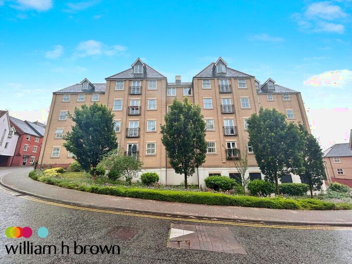 3 Bedroom Flat To Rent In Henry Laver Court, Colchester, CO3