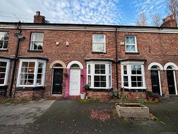2 Bedroom Property To Rent In Knight Street, Didsbury Village, Manchester, M20