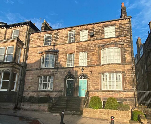 5 Bedroom Town House For Sale In Cold Bath Road, Harrogate, HG2