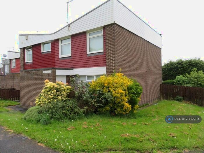 3 Bedroom Detached House To Rent In Fernlough, Gateshead, NE9