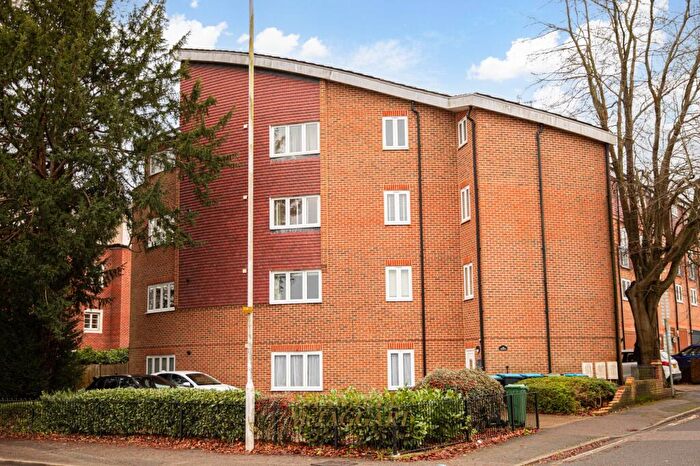 2 Bedroom Apartment For Sale In Maypole Road, The Heights Maypole Road, RH19