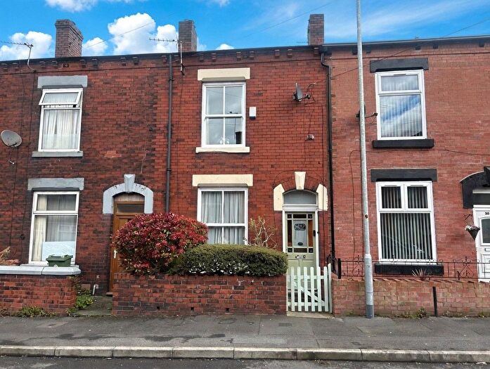 2 Bedroom Terraced House For Sale In Stanley Road, Chadderton, Oldham, Greater Manchester, OL9