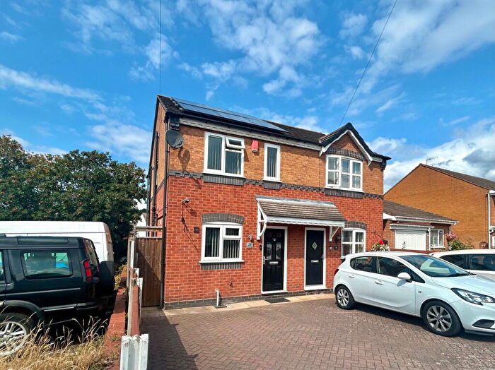 2 Bedroom Semi-Detached House For Sale In New Street, Gornal Wood, DY3