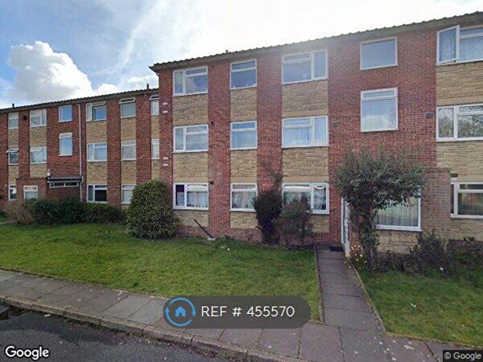 2 Bedroom Flat To Rent In Thornbury Avenue, Isleworth, TW7