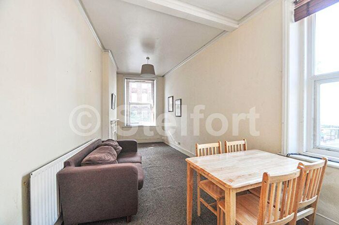 1 Bedroom Flat To Rent In Stoke Newington High Street, London, N16