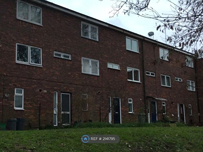 4 Bedroom Terraced House To Rent In Ravensbourne Avenue, Bromley, BR2