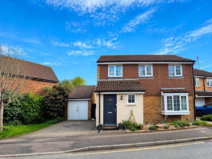 3 Bedroom Detached House For Sale In Linacres, Leagrave, Luton, Bedfordshire, LU4