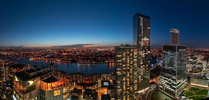 1 Bedroom Flat To Rent In Bagshaw Building, Canary Wharf, London, E14