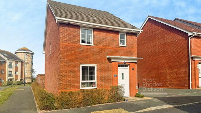 3 Bedroom Detached House For Sale In Saxon Close, Newport, Isle Of Wight, PO30