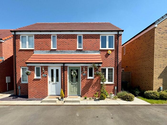 2 Bedroom Semi-Detached House For Sale In Dakota Drive, Grove, Wantage, OX12
