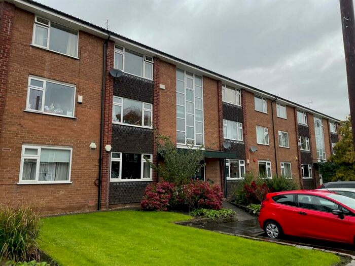 2 Bedroom Apartment To Rent In Barlow Moor Road, Didsbury, M20