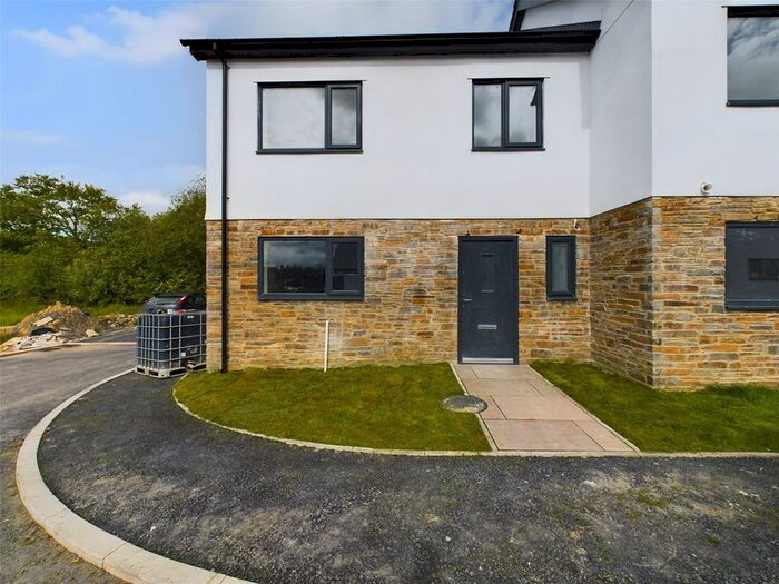 3 Bedroom Semi-Detached House For Sale In Shebbear, Beaworthy, EX21