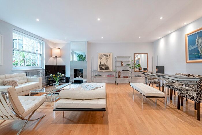 2 Bedroom Detached House For Sale In Woodstock Mews, Marylebone, London, W1G