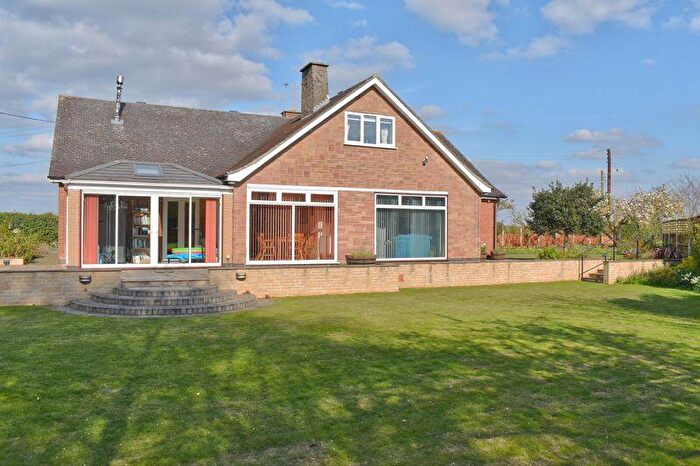 4 Bedroom Detached House For Sale In Hawton, Newark, NG24