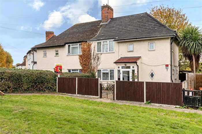 4 Bedroom Semi Detached House For Sale In Norbury Avenue, Thornton Heath, CR7