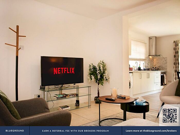 2 Bedroom Flat To Rent In Rushcliffe District, NG2